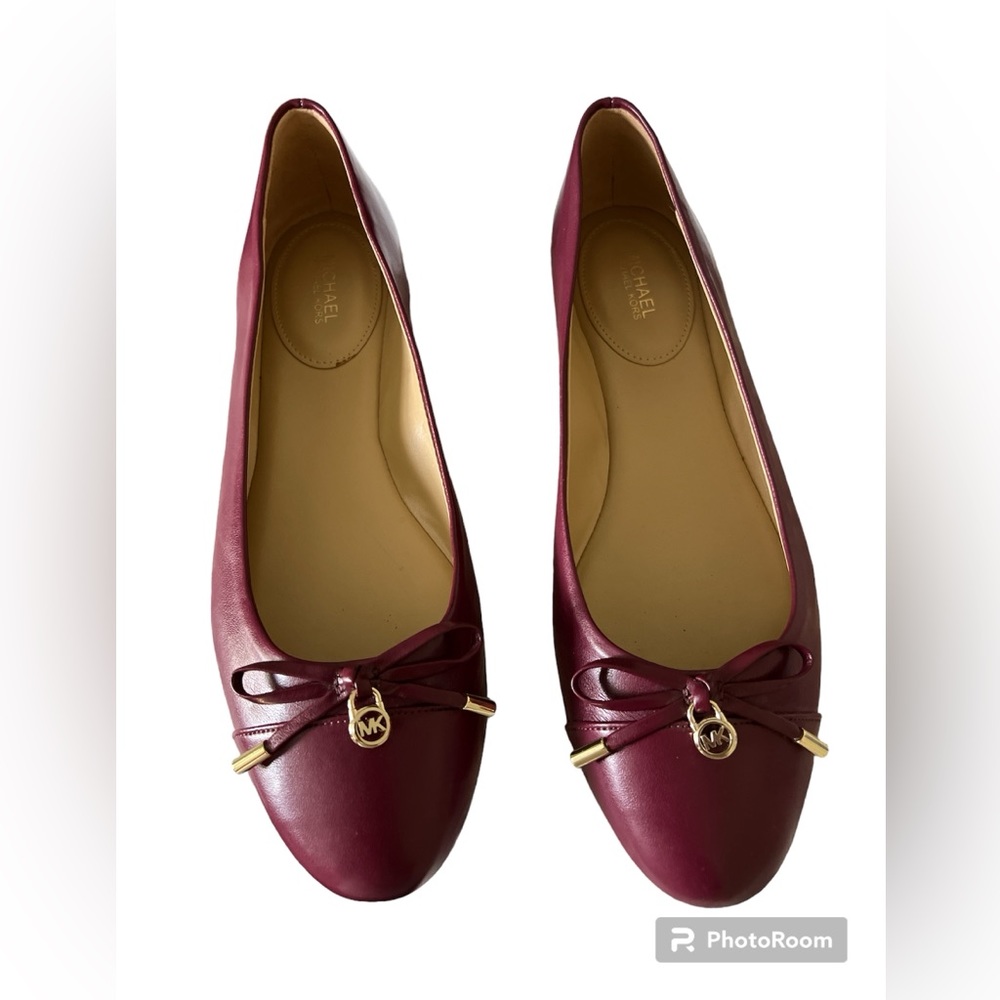 Michael Kors Melody Toe Cap Bow Ballet Flat Shoes Dark Berry Women’s size 9.5